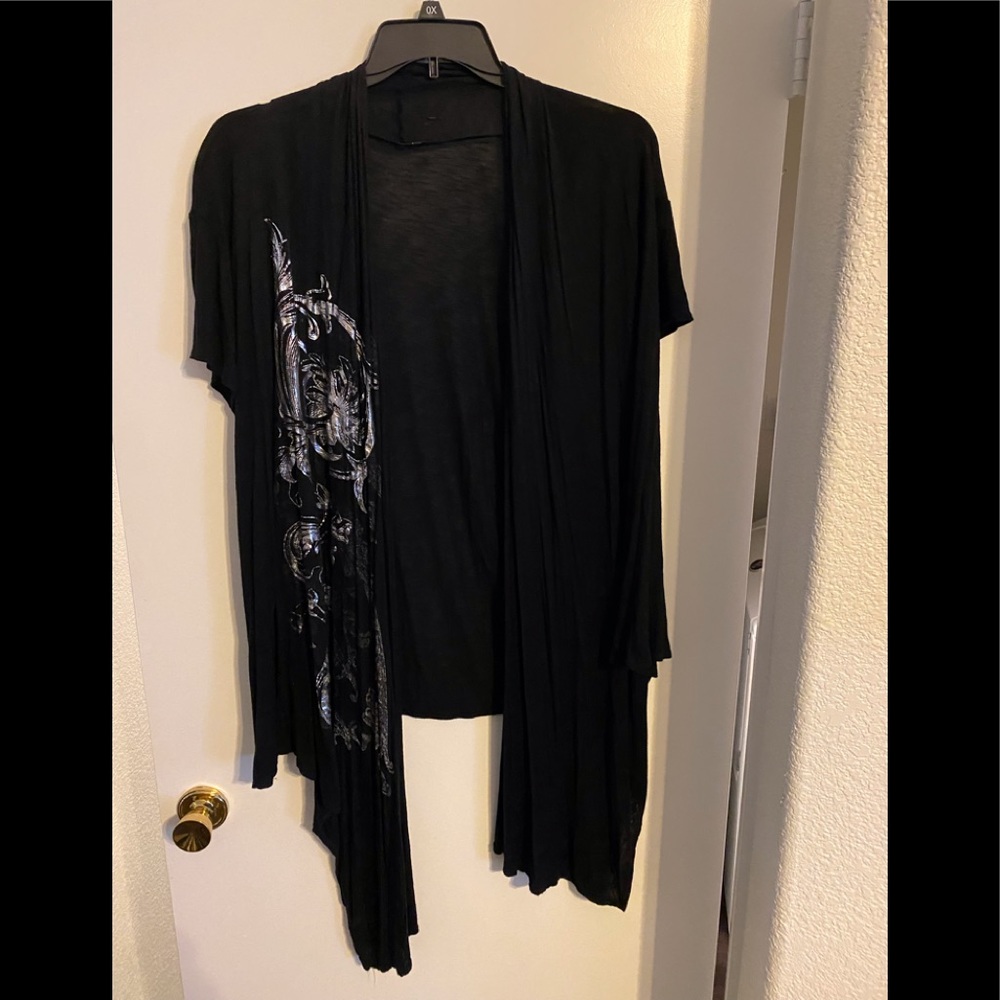Black shrug wrap w silver art